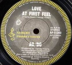 AC-DC : Love at First Feel